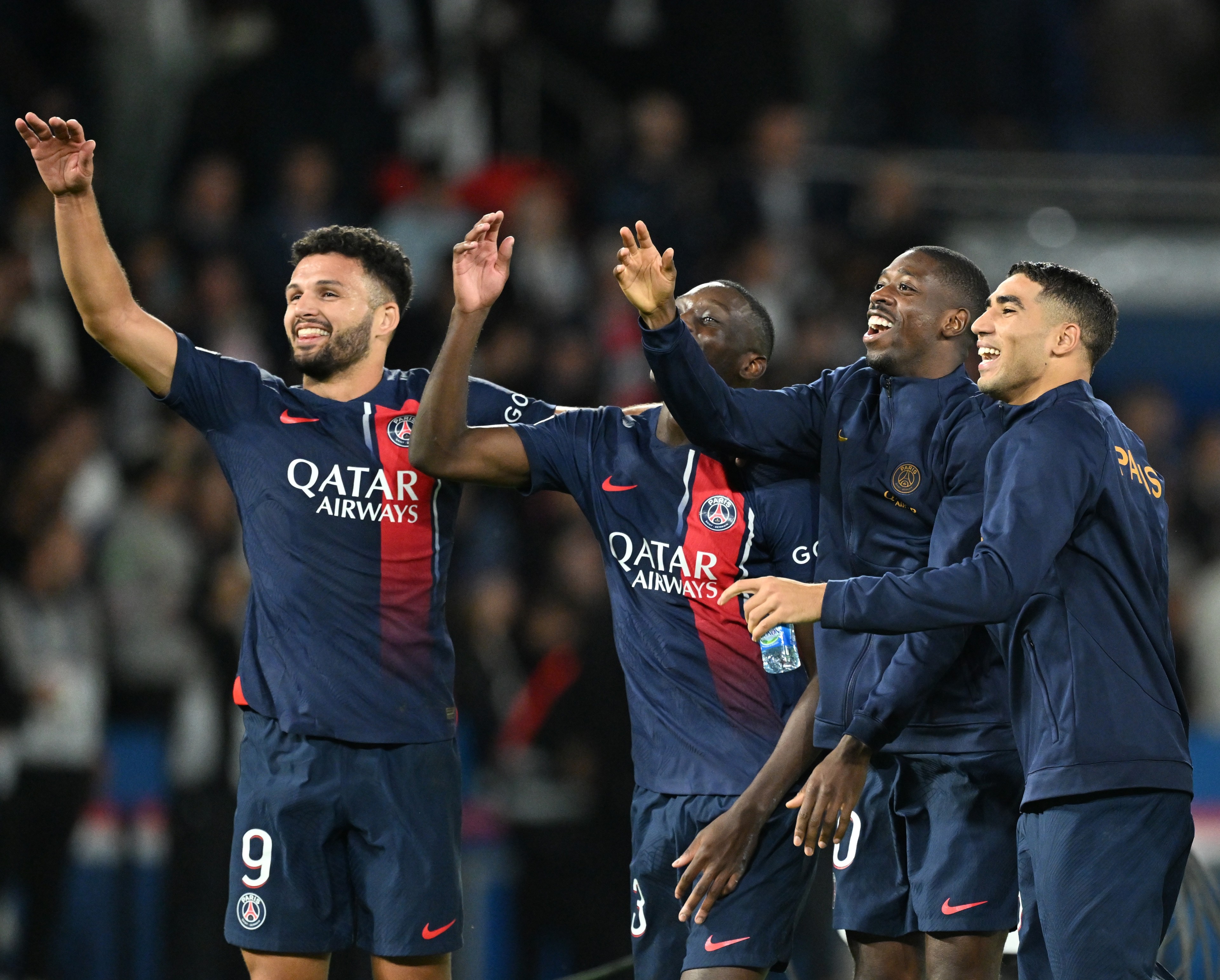 登贝莱身边人对阿什拉夫谈金球奖的言论感到惊讶，但无意参与争论